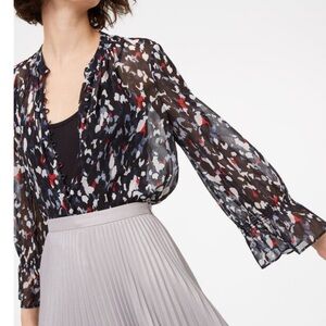 Club Monaco floral Lowryda Top blouse  half button long sleeve